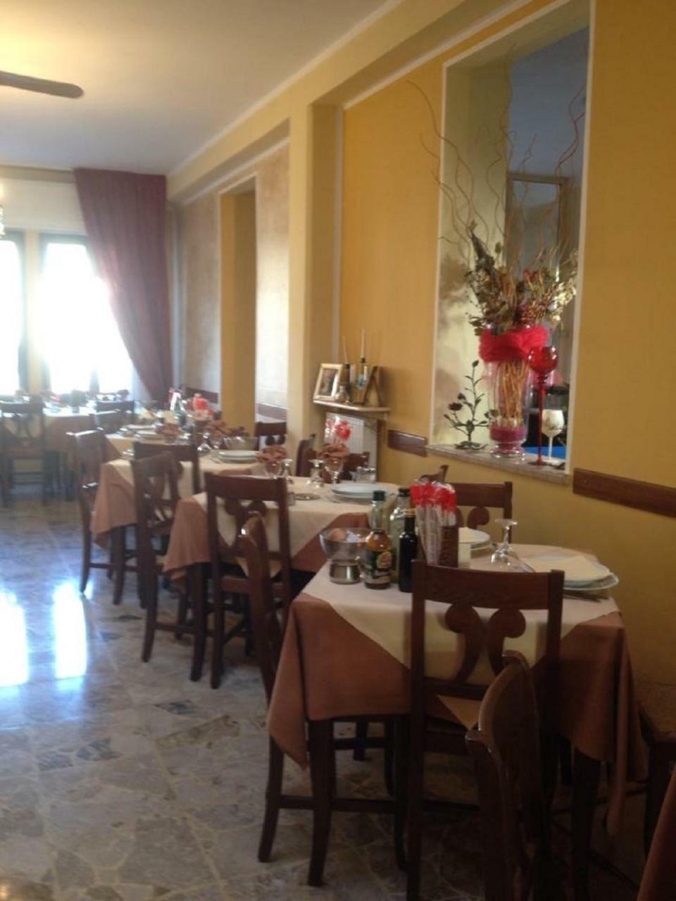 Hotel La Milanese ピエトラ・リーグレ エクステリア 写真